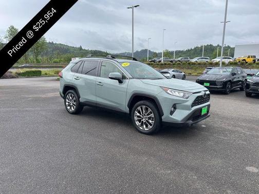 Lunar 2019 Toyota RAV4 XLE Premium