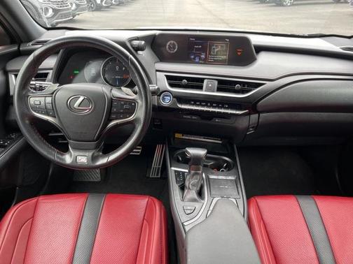 2021 Lexus UX 250h F Sport