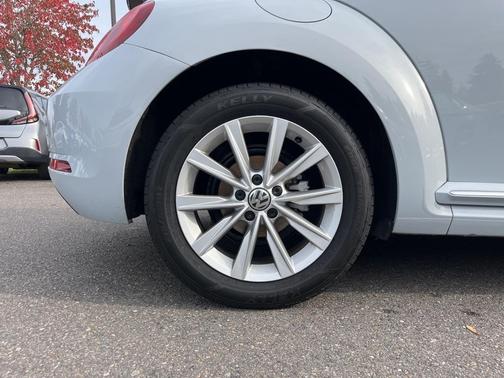 2019 Volkswagen Beetle 2.0T S