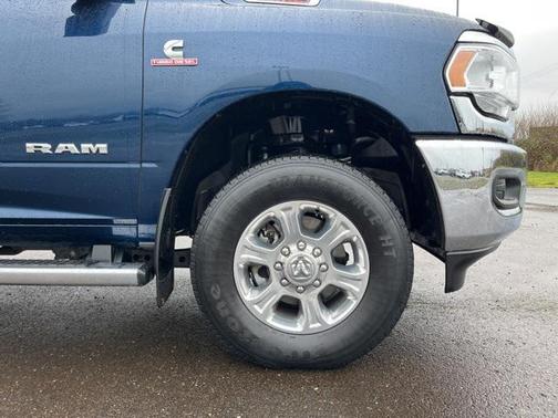 2022 RAM 2500 Big Horn Mega Cab 4x4 6'4'' Box