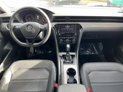 2021 Volkswagen Passat 2.0T SE