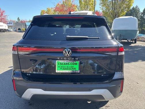 2025 Volkswagen Tiguan 2.0T SE 4MOTION