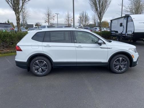 2024 Volkswagen Tiguan 2.0T Wolfsburg Edition