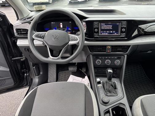 2022 Volkswagen Taos S