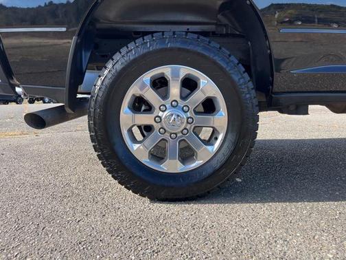 2022 RAM 2500 Big Horn Crew Cab 4x4 6'4' Box