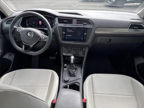 2020 Volkswagen Tiguan 2.0T SEL