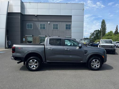 Carbonized Gray Metallic 2024 Ford Ranger LARIAT