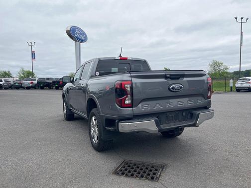 Carbonized Gray Metallic 2024 Ford Ranger LARIAT