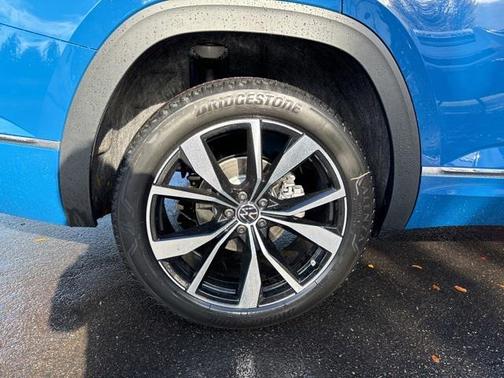 2025 Volkswagen Atlas 2.0T SEL Premium R-Line 4MOTION