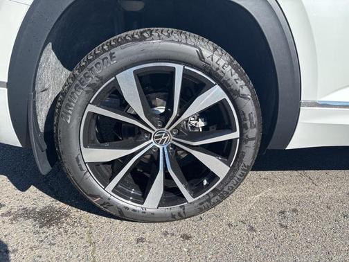 2026 Volkswagen Atlas 2.0T SEL Premium R-Line 4MOTION