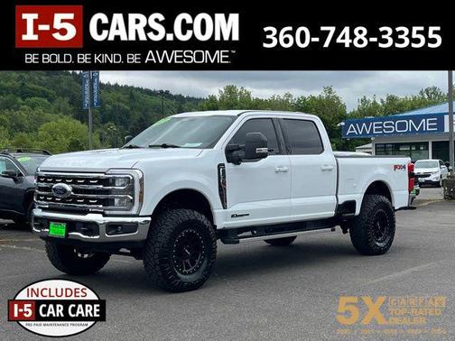 Oxford White 2024 Ford F-250 Lariat