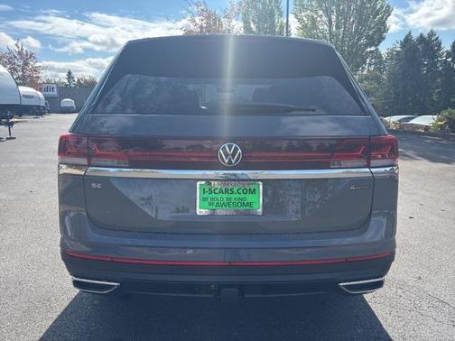 2025 Volkswagen Atlas 2.0T SE w/Technology 4MOTION
