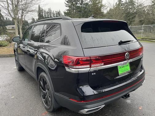 2026 Volkswagen Atlas 2.0T SE w/Technology 4MOTION