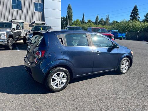 Blue Velvet Metallic 2016 Chevrolet Sonic LT