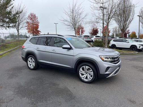 2023 Volkswagen Atlas 3.6L SE w/Technology