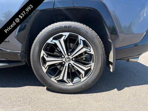 Magnetic Gray Metallic/Midnight Black Metallic 2022 Toyota RAV4 Prime XSE