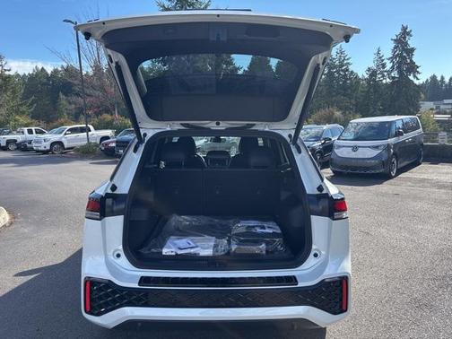 2025 Volkswagen Tiguan 2.0T SE R-Line Black 4MOTION