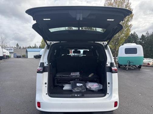 2025 Volkswagen ID. Buzz Pro S