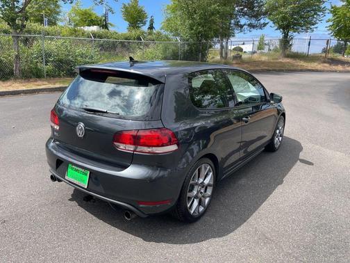 United Gray Metallic 2013 Volkswagen GTI 2-Door