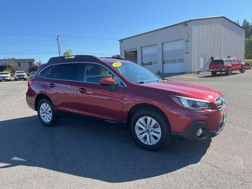 2018 Subaru Outback 2.5i Premium
