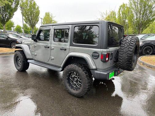 Sting-Gray Clearcoat 2018 Jeep Wrangler Unlimited Sahara