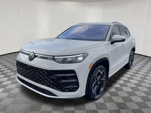 2026 Volkswagen Tiguan 2.0T SEL R-Line 4MOTION