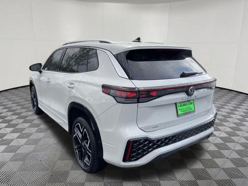 2026 Volkswagen Tiguan 2.0T SEL R-Line 4MOTION