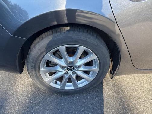 2016 Mazda Mazda6 i Sport