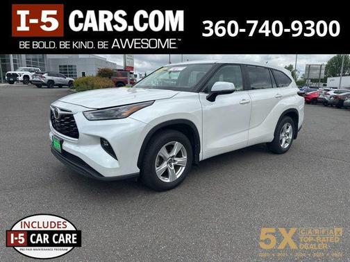 Wind Chill Pearl 2024 Toyota Highlander LE
