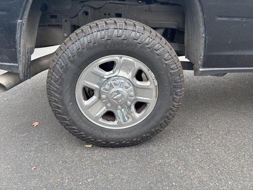 2020 RAM 2500 Tradesman Crew Cab 4X4 8' Box