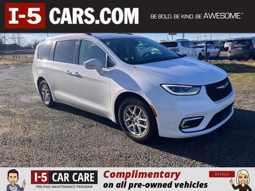 2022 Chrysler Pacifica Touring L