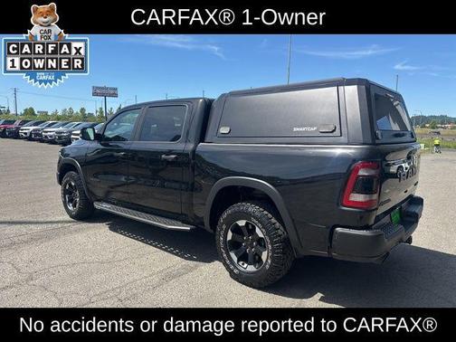 Diamond Black Crystal Pearlcoat 2022 RAM 1500 Rebel