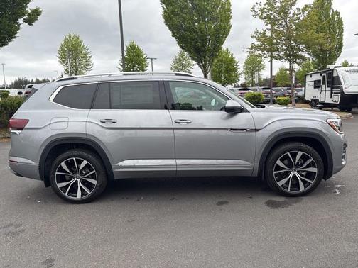 2025 Volkswagen Atlas 2.0T SEL Premium R-Line 4MOTION