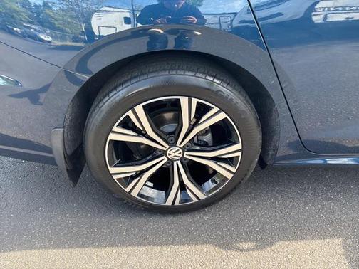 2020 Volkswagen Passat 2.0T SE