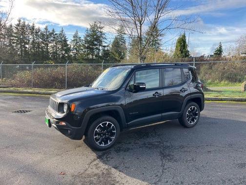 2023 Jeep Renegade Upland