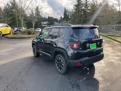 2023 Jeep Renegade Upland