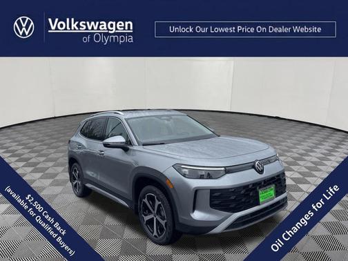 pyrite silver metallic 2026 Volkswagen Tiguan 2.0T SE 4MOTION