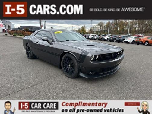2016 Dodge Challenger SXT