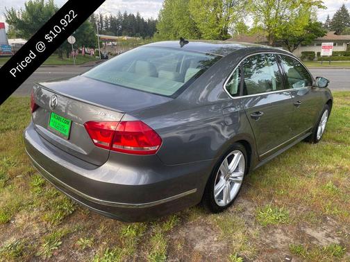 Platinum Gray Metallic 2013 Volkswagen Passat 2.0 TDI SEL Premium