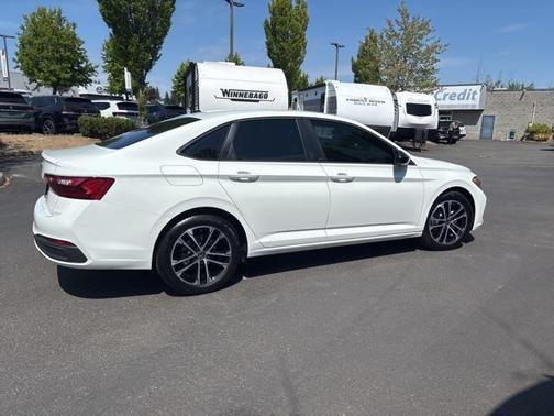 2024 Volkswagen Jetta 1.5T Sport