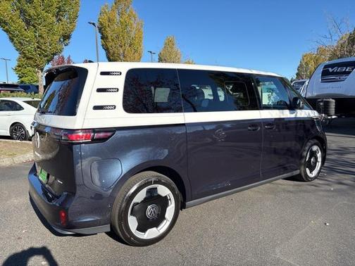 2025 Volkswagen ID. Buzz Pro S Plus with 4MOTION