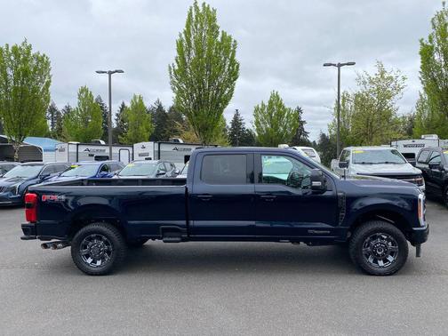 Antimatter Blue Metallic 2023 Ford F-350 Lariat
