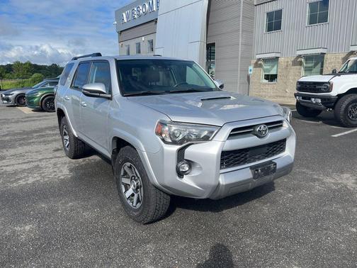 Classic Silver Metallic 2021 Toyota 4Runner TRD Off Road Premium