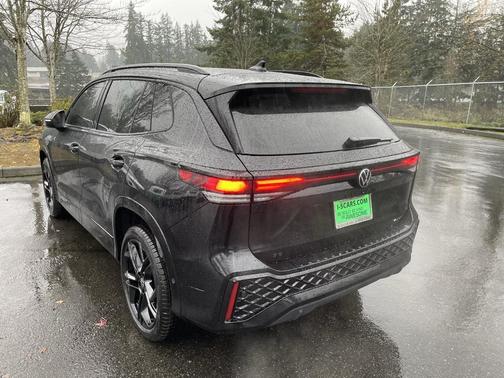 2026 Volkswagen Tiguan 2.0T SE R-Line Black 4MOTION