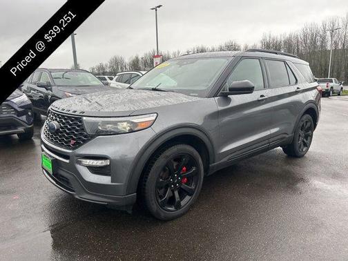 2022 Ford Explorer ST