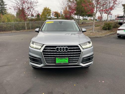2019 Audi Q7 45 Premium Plus