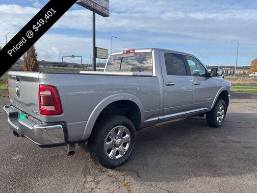 2020 RAM 2500 Laramie Crew Cab 4X4 6'4' Box