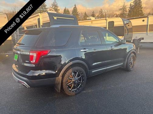 2017 Ford Explorer Platinum