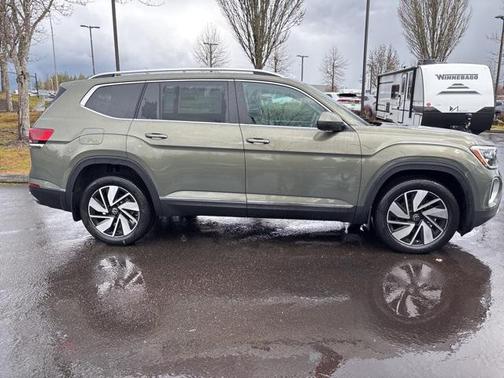 2025 Volkswagen Atlas 2.0T SEL