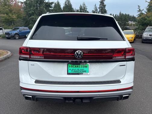 2025 Volkswagen Atlas 2.0T Peak Edition